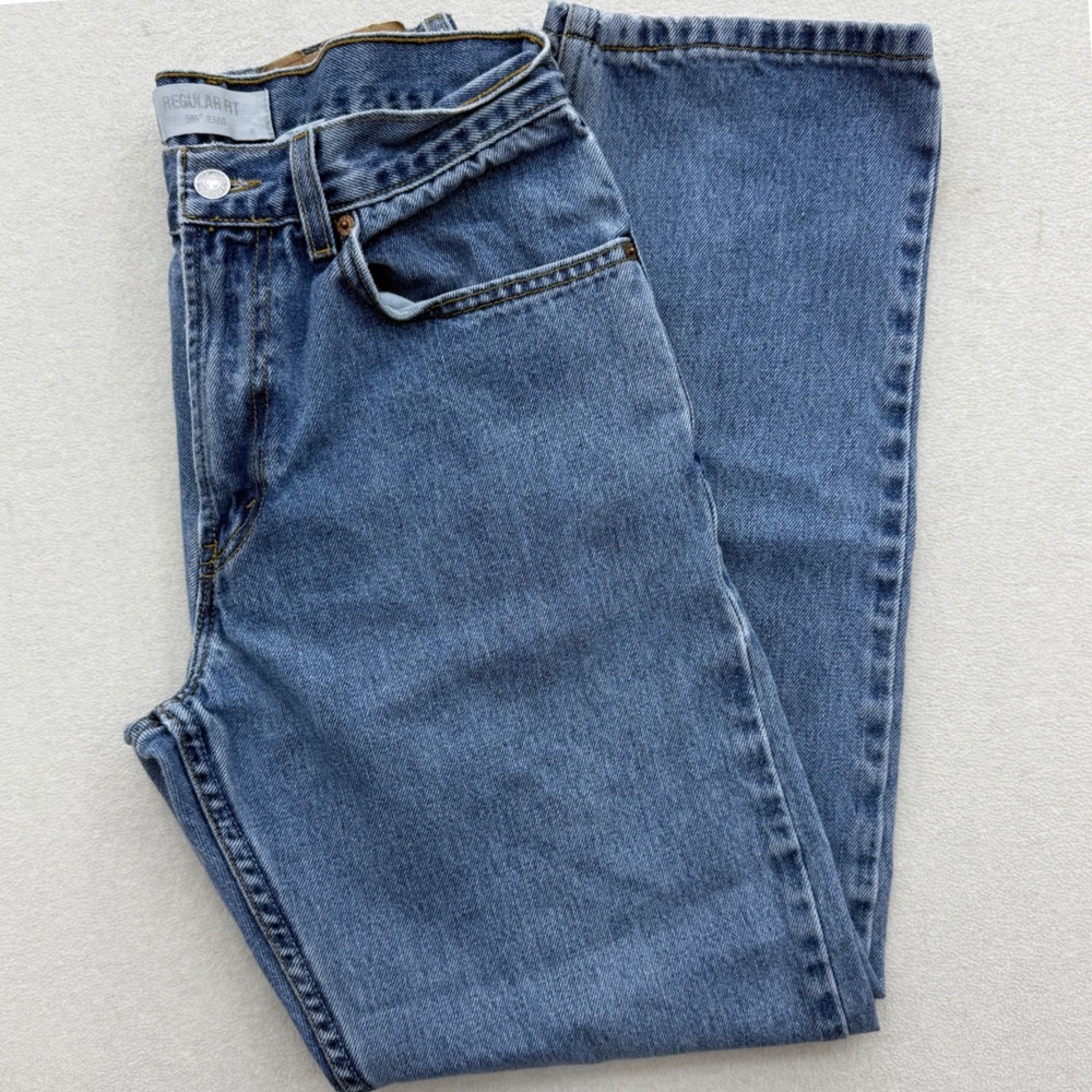 Vintage Levi's 505 Regular Fit Men's W33 L32 Jeans Blue Wash Denim Casual